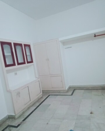 2 BHK Independent House For Rent in Aliganj