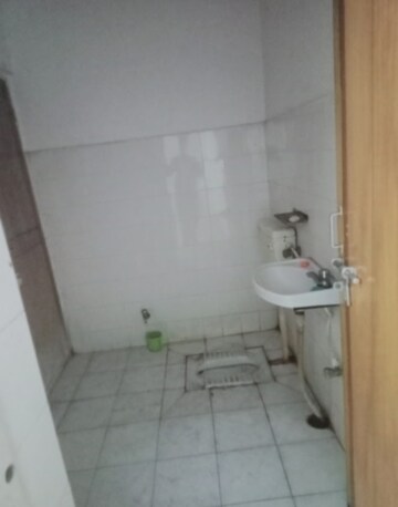 Bathroom in 2 BHK Independent House at Aliganj – for Rent