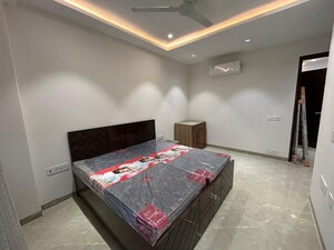 Bedroom in 3 BHK Builder Floor at Sector 45 – for Rent