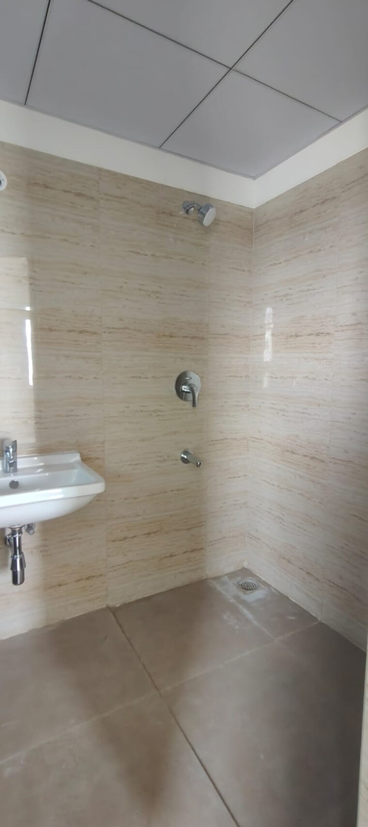 Bathroom, rajapushpa-provincia 3 Bedroom 1715 Sq.Ft. Apartment In Narsingi Hyderabad 9572297