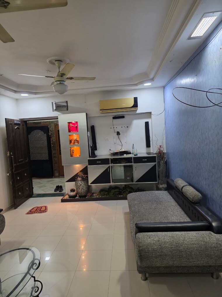 Living Room, jodhpur 3 Bedroom 1700 Sq.Ft. Apartment In Jodhpur Ahmedabad 9572331