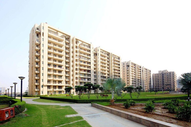 Exterior View, indiabulls-centrum-park 2 Bedroom 1315 Sq.Ft. Apartment In Sector 103 Gurgaon 9572304