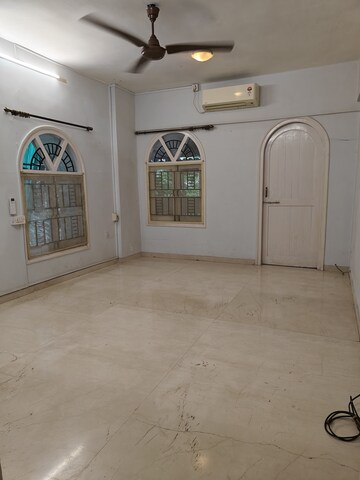 Floor Plan in  Showroom at Khar West – for Rent