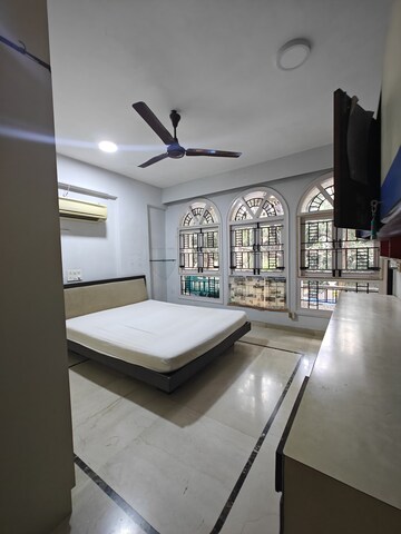 Floor Plan in  Showroom at Khar West – for Rent