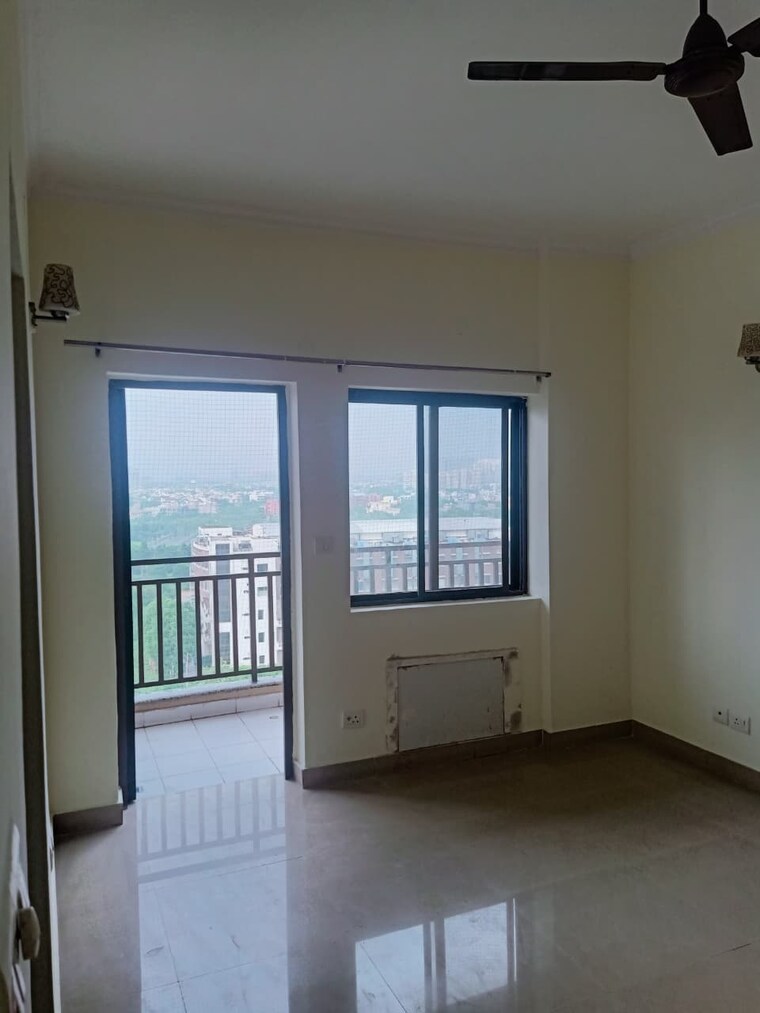 Room, ardee-city-palm-grove-heights 3.5 Bedroom 2035 Sq.Ft. Apartment In Sector 52 Gurgaon 9572358