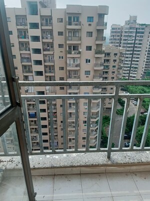 3.5 BHK Apartment – Exterior View View at Ardee City Palm Grove Heights, Sector 52 - for Rent