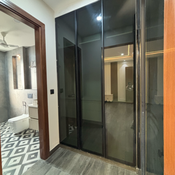 Building Lobby in 3 BHK Builder Floor at Versalia WoodWinds, Sector 67a – for Sale