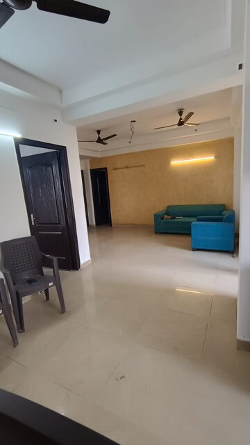 Living Room in 3 BHK Apartment at Amrapali Princely Estate, Sector 76 – for Rent