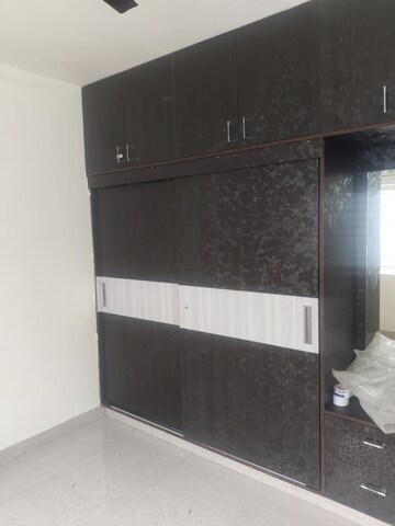 Furnished Amenities in 1 BHK Apartment at Krishna Residency Kadubeesanahalli, Kadubeesanahalli – for Rent