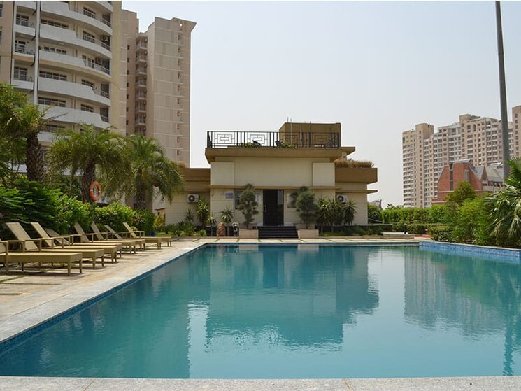 Swimming Pool, raheja-vedaanta-floors 3 Bedroom 1930 Sq.Ft. Apartment In Sector 108 Gurgaon 9572409