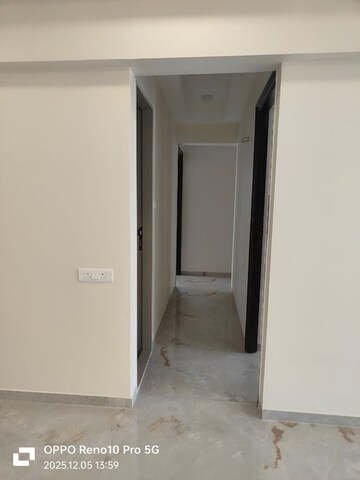 Room in 3 BHK Apartment at Gurukrupa Gyanam, Powai – for Rent