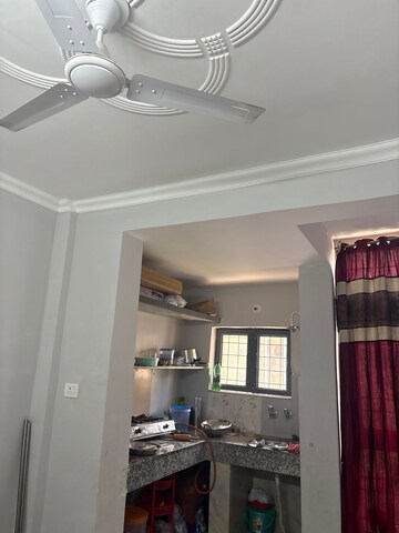 Kitchen in 1 BHK Builder Floor at Champa Estate, Mu 1 Greater Noida – for Rent