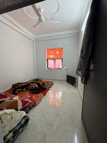 Bedroom in 1 BHK Builder Floor at Champa Estate, Mu 1 Greater Noida – for Rent