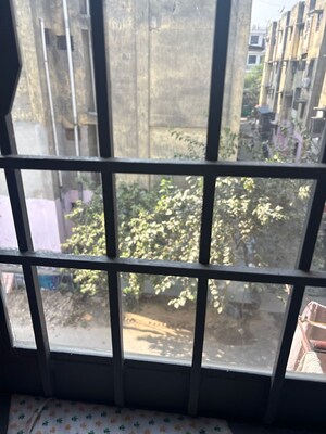 Balcony in 1 BHK Builder Floor at Champa Estate, Mu 1 Greater Noida – for Rent