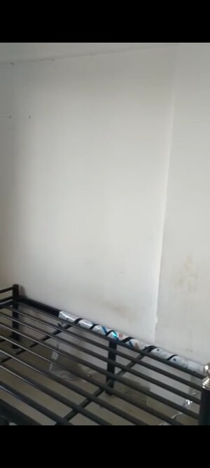 Furnished Amenities in 1 BHK Apartment at Tilak Nagar – for Rent