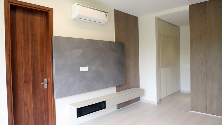 undefined, sector 56 4 Bedroom 4500 Sq.Ft. Builder Floor In Sector 56 Gurgaon 9572510