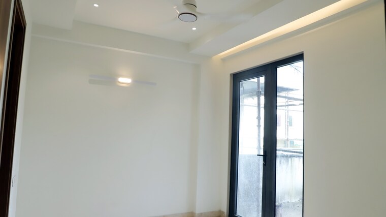 Room, sector 56 4 Bedroom 4500 Sq.Ft. Builder Floor In Sector 56 Gurgaon 9572510