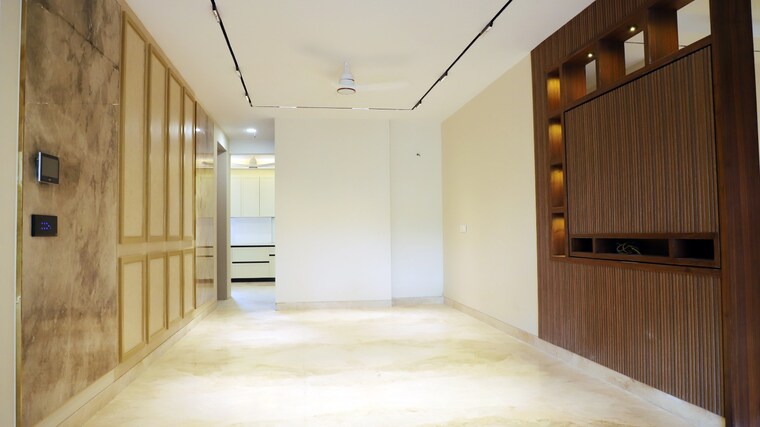 Room, sector 56 4 Bedroom 4500 Sq.Ft. Builder Floor In Sector 56 Gurgaon 9572510