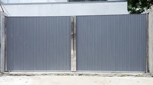 Room in 4 BHK Builder Floor at Sector 56 – for Sale