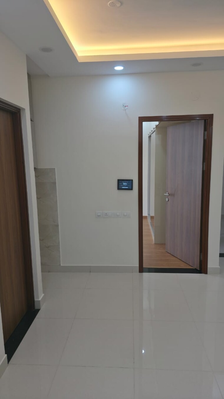 Room, brigade-cornerstone-utopia 1.5 Bedroom 886 Sq.Ft. Apartment In Varthur Bangalore 9572605