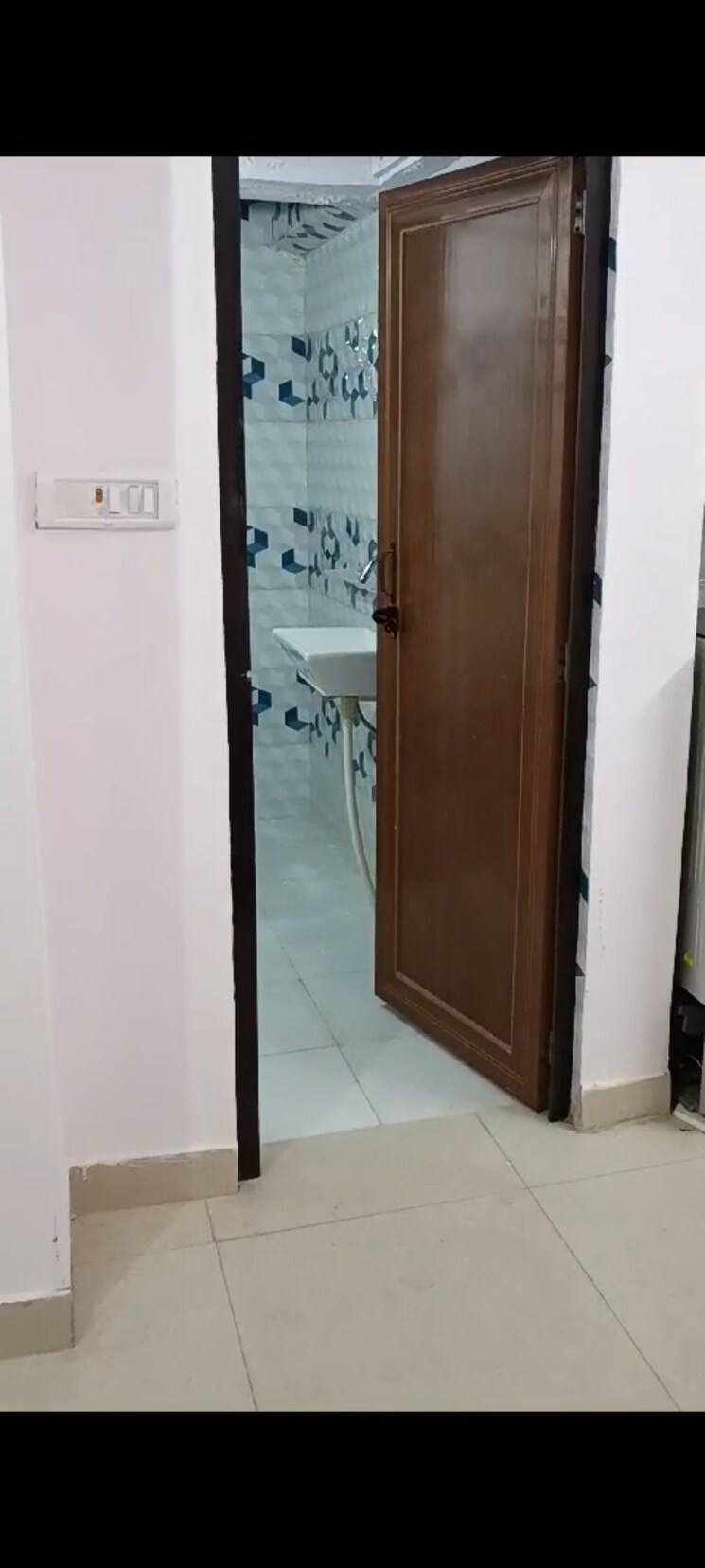 undefined, the-vegas 1 RK 450 Sq.Ft. Apartment In Sector 16b Dwarka Delhi 9572534