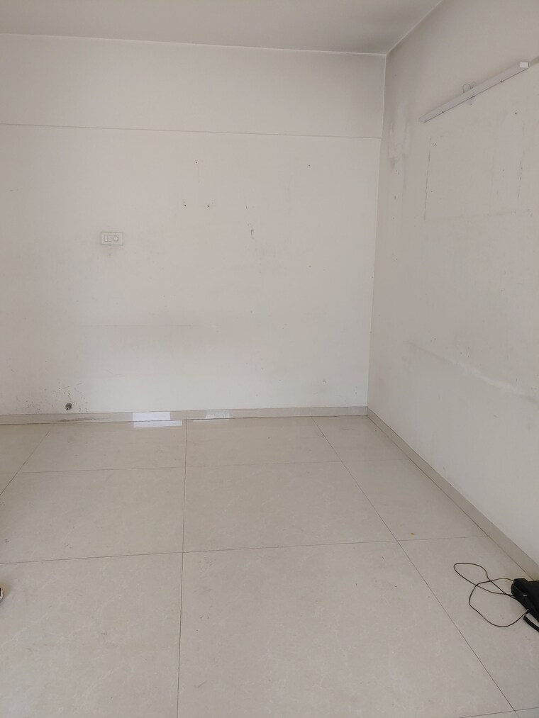 Bathroom, galore-park 2 Bedroom 1000 Sq.Ft. Apartment In Bavdhan Pune 9572564