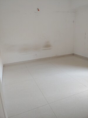 Room in 2 BHK Apartment at Galore Park, Bavdhan – for Rent