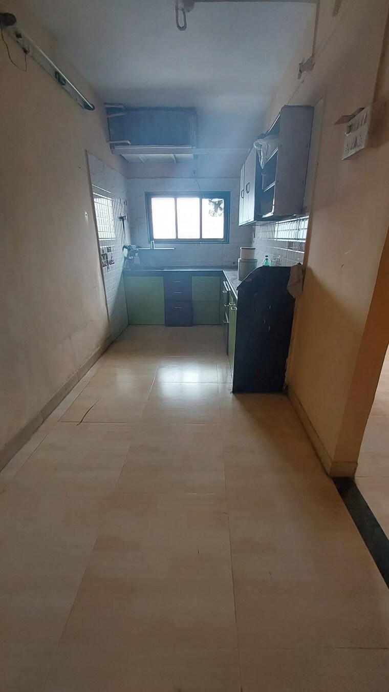 Room, dombivli east 1 Bedroom 431 Sq.Ft. Apartment In Dombivli East Thane 9572660