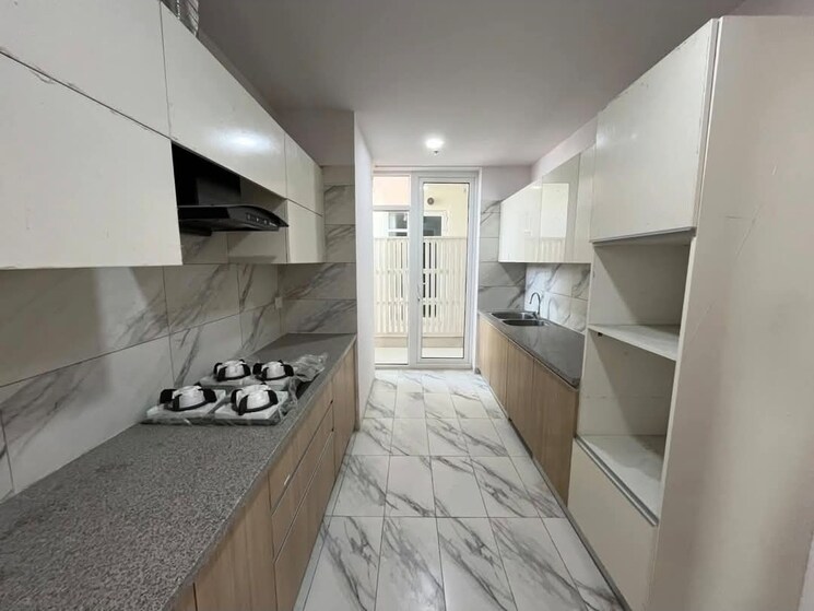 Kitchen, signature-global-daxin-vistas 3 Bedroom 1550 Sq.Ft. Builder Floor In Bhondsi Gurgaon 9572775