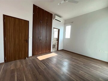 3 BHK Builder Floor For Sale in Signature Global Daxin Vistas, Bhondsi