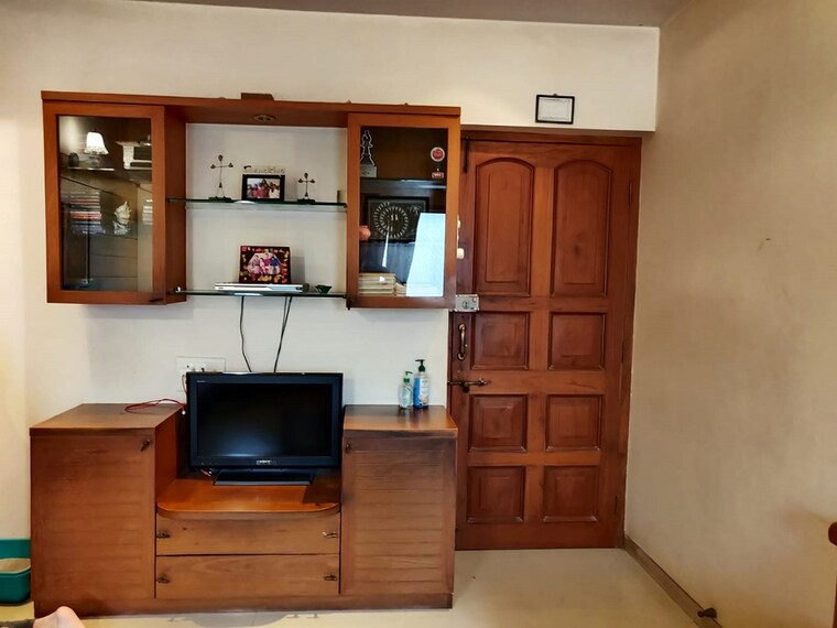 undefined, bandra west 1 Bedroom 500 Sq.Ft. Apartment In Bandra West Mumbai 9572661