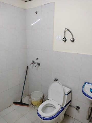 Bathroom in 2 BHK Apartment at Pyramid Heights, Sector 85 – for Rent