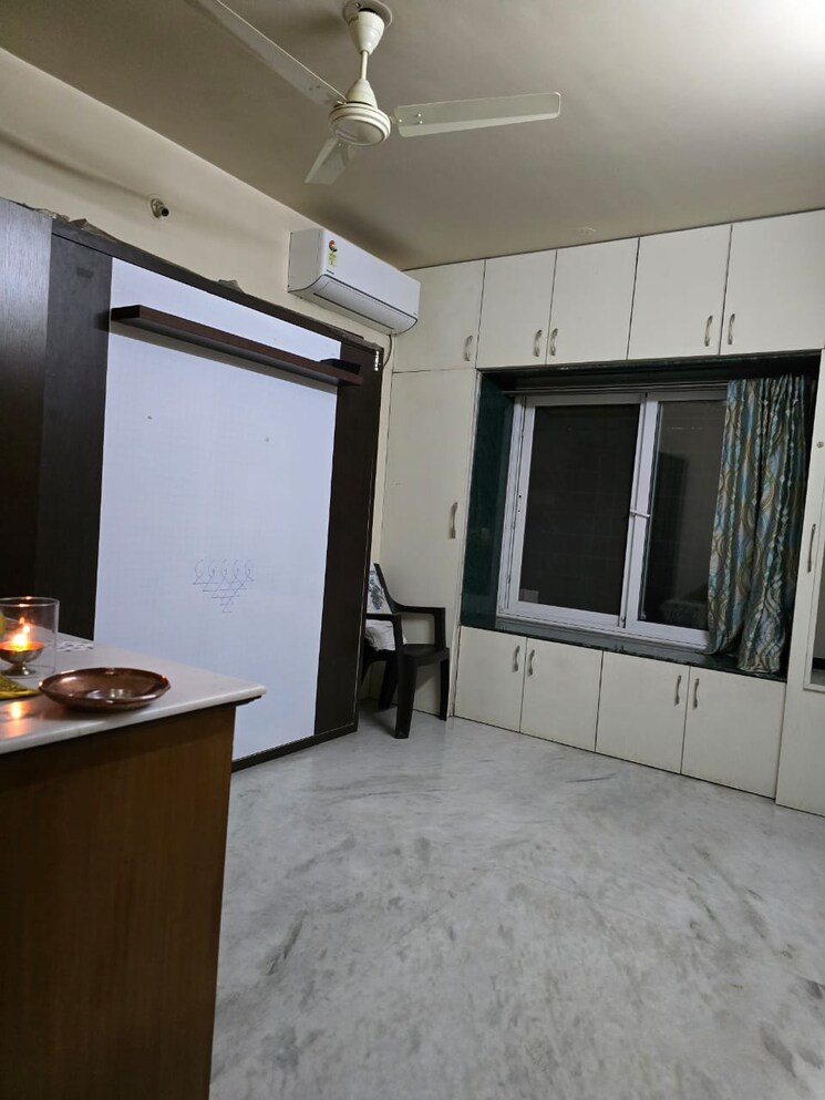 Room, kakade-city 2 Bedroom 950 Sq.Ft. Apartment In Karve Nagar Pune 9572711