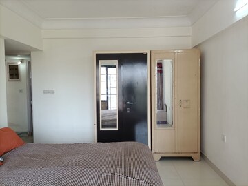 2 BHK Apartment For Rent in Upvan Tower, Malad East