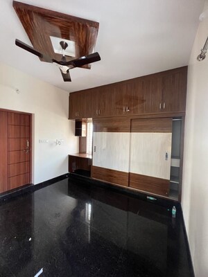 Master Bedroom in 2 BHK Builder Floor at Byadarahalli – for Rent