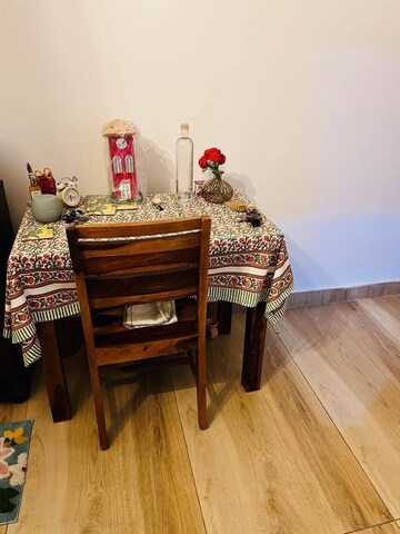 Furnished Amenities in 1 BHK Builder Floor at Saket – for Rent