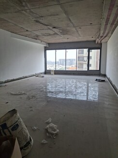 Office Space in IT/SEZ For Sale in Vesu