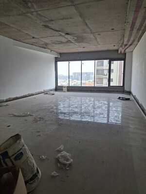  Office Space in IT/SEZ For Sale in Vesu