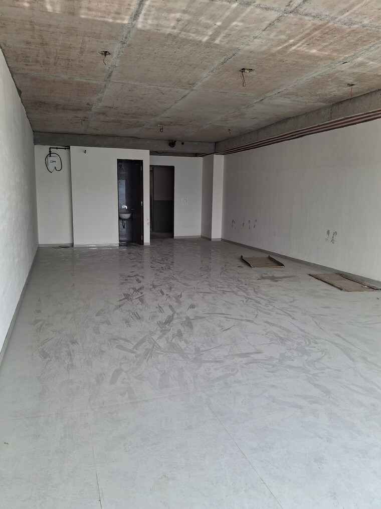 Floor Plan, vesu Commercial Office Space in IT/SEZ 900 Sq.Ft. In Vesu Surat 9572864