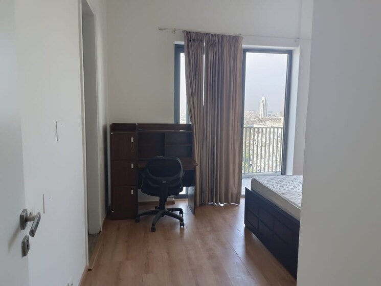 Room, ardee-city-palm-grove-heights 3.5 Bedroom 2038 Sq.Ft. Apartment In Sector 52 Gurgaon 9572856