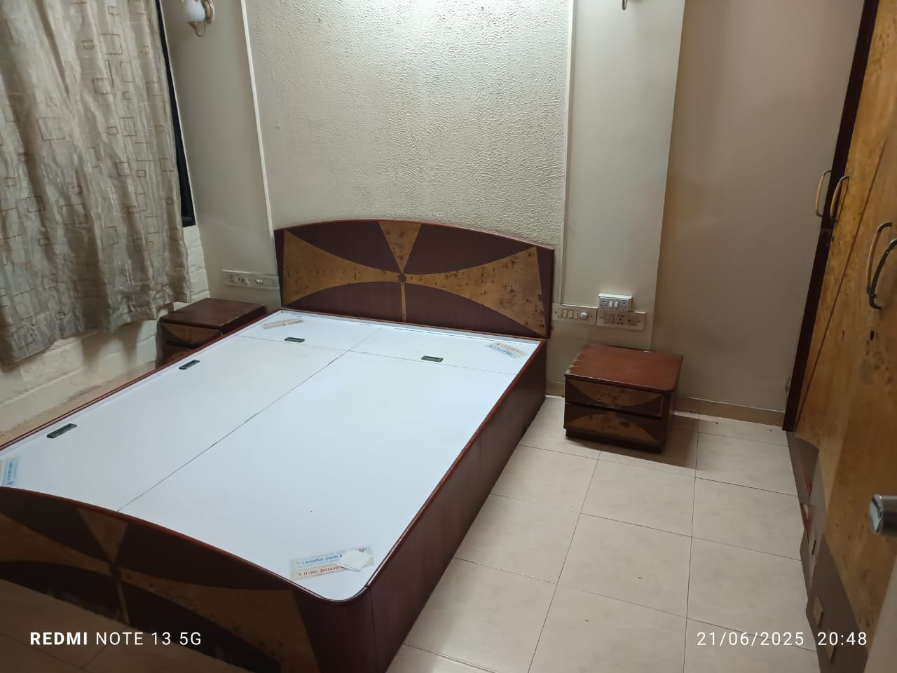 1 BHK Apartment For Rent in Eff Jumbo Darshan CHS