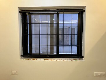 Room in 2 BHK Apartment at Praneeth APR Pranav Townsquare, Bachupally – for Rent