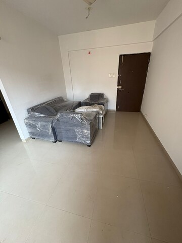 Team Area in 3 BHK Apartment at Baner – for Rent