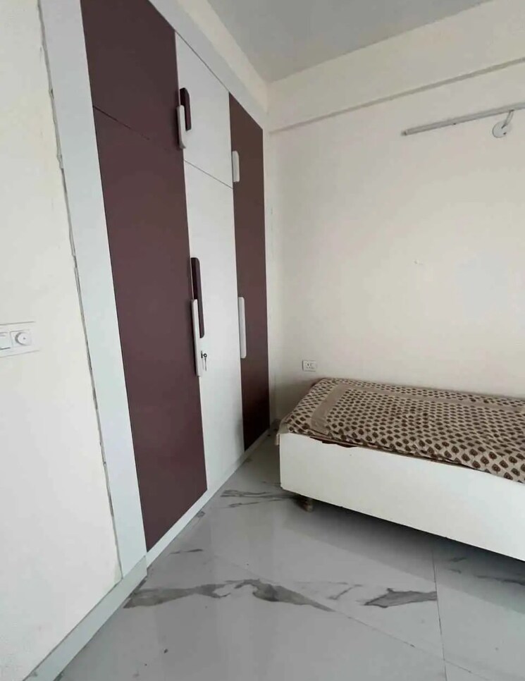 undefined, smart-world-gems 2.5 Bedroom 1196 Sq.Ft. Builder Floor In Sector 89 Gurgaon 9572935