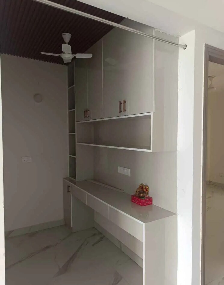 Kitchen, smart-world-gems 2.5 Bedroom 1196 Sq.Ft. Builder Floor In Sector 89 Gurgaon 9572935