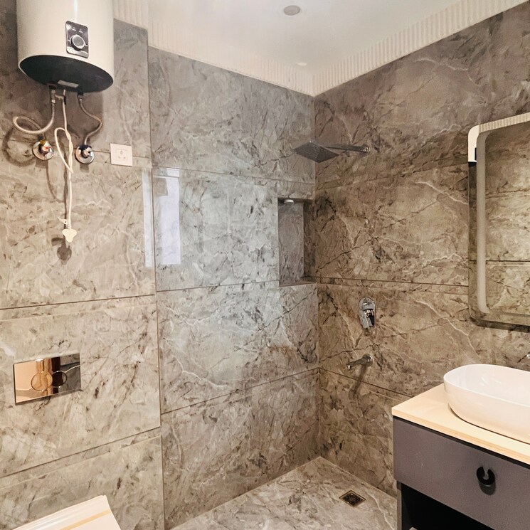 Bathroom, kohli-one-malibu-town 3 Bedroom 240 Sq.Yd. Builder Floor In Malibu Town Gurgaon 9572993