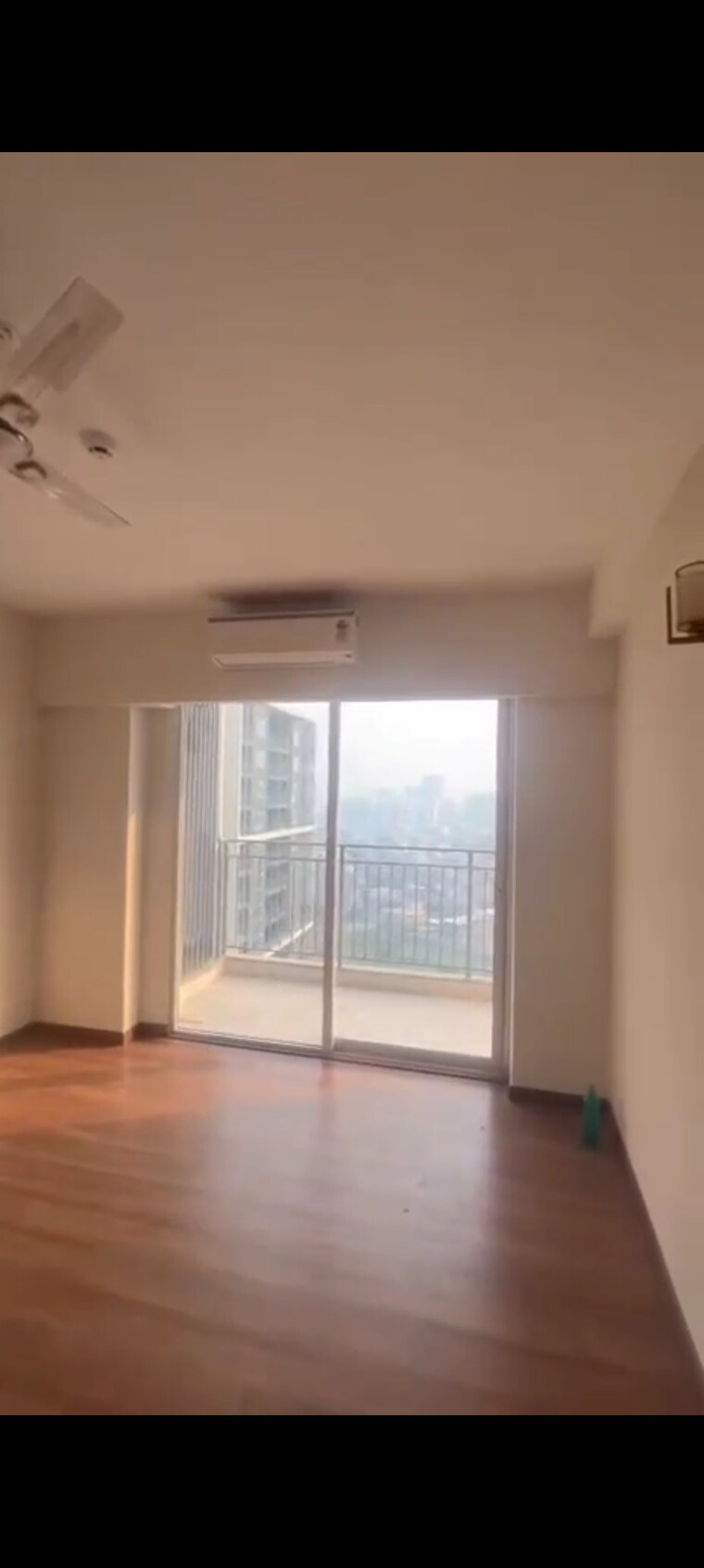 Room, wave-amore 4 Bedroom 3177 Sq.Ft. Apartment In Sector 32 Noida 9573006