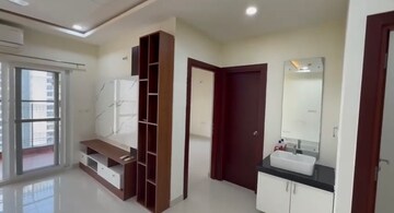 Room in 3.5 BHK Apartment at Prestige High Fields, Gachibowli – for Rent