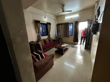 Team Area in 4 BHK Apartment at Kalpataru Colony, Karve Nagar – for Sale