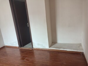 Room in 3 BHK Apartment at Amrapali Leisure Park, Amrapali Leisure Valley – for Rent